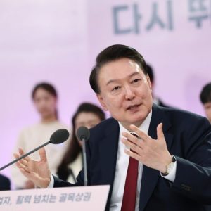 Pasca Presiden Korsel Lakukan Darurat Militer Sepihak, Staf Kepresidenan Resign Berjemaah