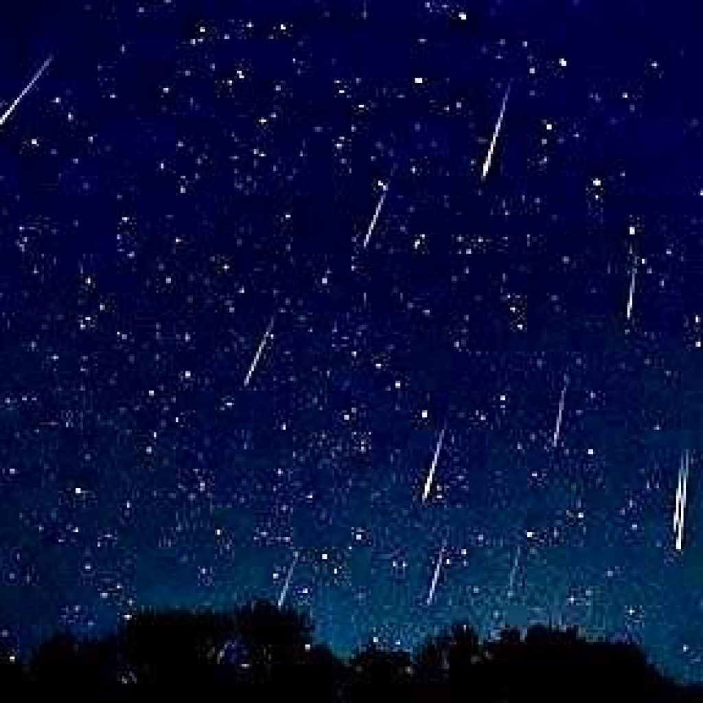 Ilustrasi hujan meteor. (Foto: Pinterest)