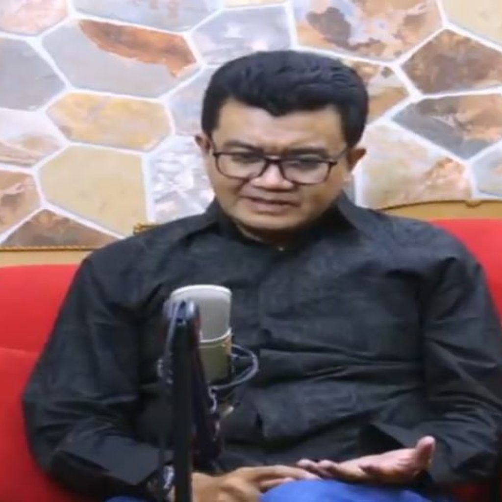 Pakar psikologi forensik ungkap motif pelaku pembunuhan wanita dalam koper di Bekasi. Foto: Tangkapan Layar YouTube Rhoma Irama Official