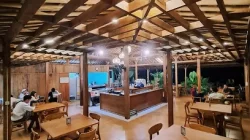 TUTURPEDIA - Rekomendasi Kafe Dekat UNNES yang Nyaman Buat Nugas, Nongkrong, dan Santai Seharian