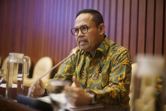 Anggota Komisi IV DPR RI Andi Akmal Pasluddin beberkan adanya korporasi besar dalam hal praktik monopoli penggilingan padi. FOTO: Website DPR RI.