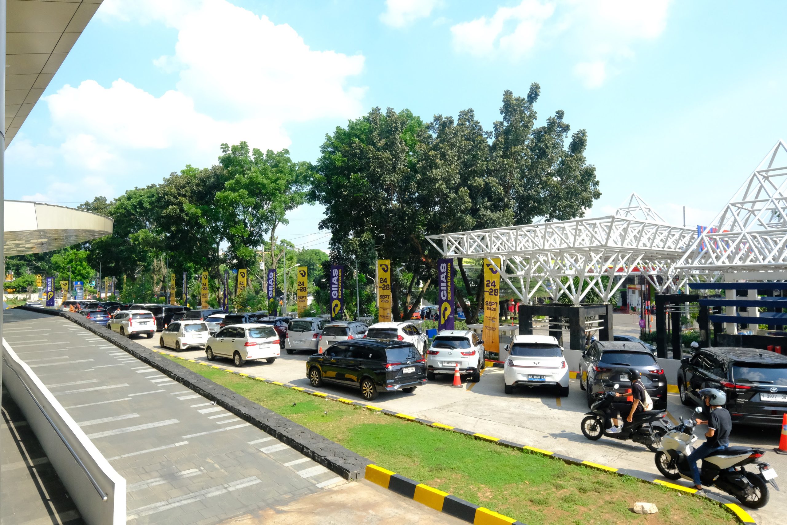 TUTURPEDIA - GIIAS Semarang 2026 Resmi Digelar di Muladi Dome UNDIP, Siapkan Tiga Kantong Parkir Strategis