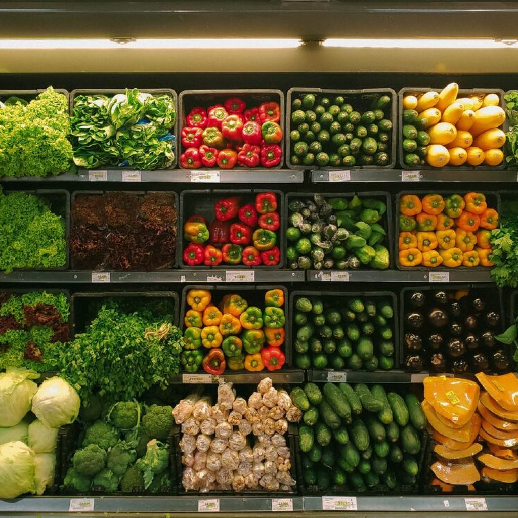 Jangan Simpan 12 Jenis Buah dan Sayur Ini di Dalam Kulkas!