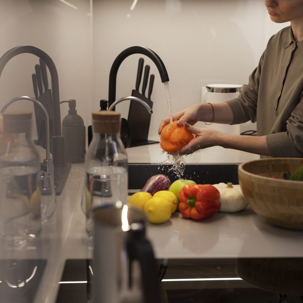 4 Cara Hilangkan Pestisida Pada Buah dan Sayur Agar Lebih Aman Dikonsumsi