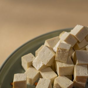 6 Tips Menyimpan Tahu yang Benar, Dijamin Tahan Lebih Lama