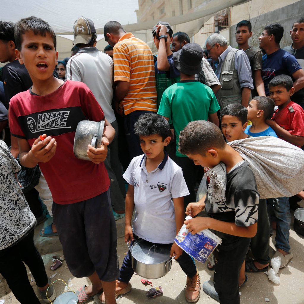 TUTURPEDIA - Invasi Masih Berlanjut, 50.000 Anak Palestina Menderita Malnutrisi