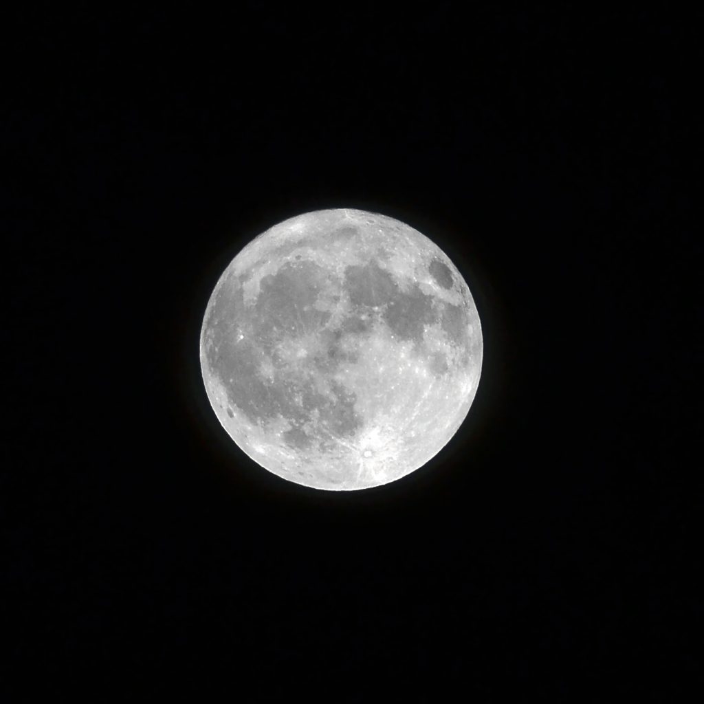 Momen Langka, Blue Supermoon Akan Kembali Terlihat Tanggal 30 Agustus 2023!