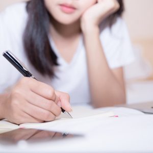 Contoh Teks Eksplanasi Beserta Ciri-ciri dan Strukturnya, Yuk Pelajari!