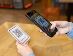 Hati-hati Pengguna QRIS! Kasir Nakal Beri Kode QR Pribadi Saat Payment, Kerugian Hingga Puluhan Juta