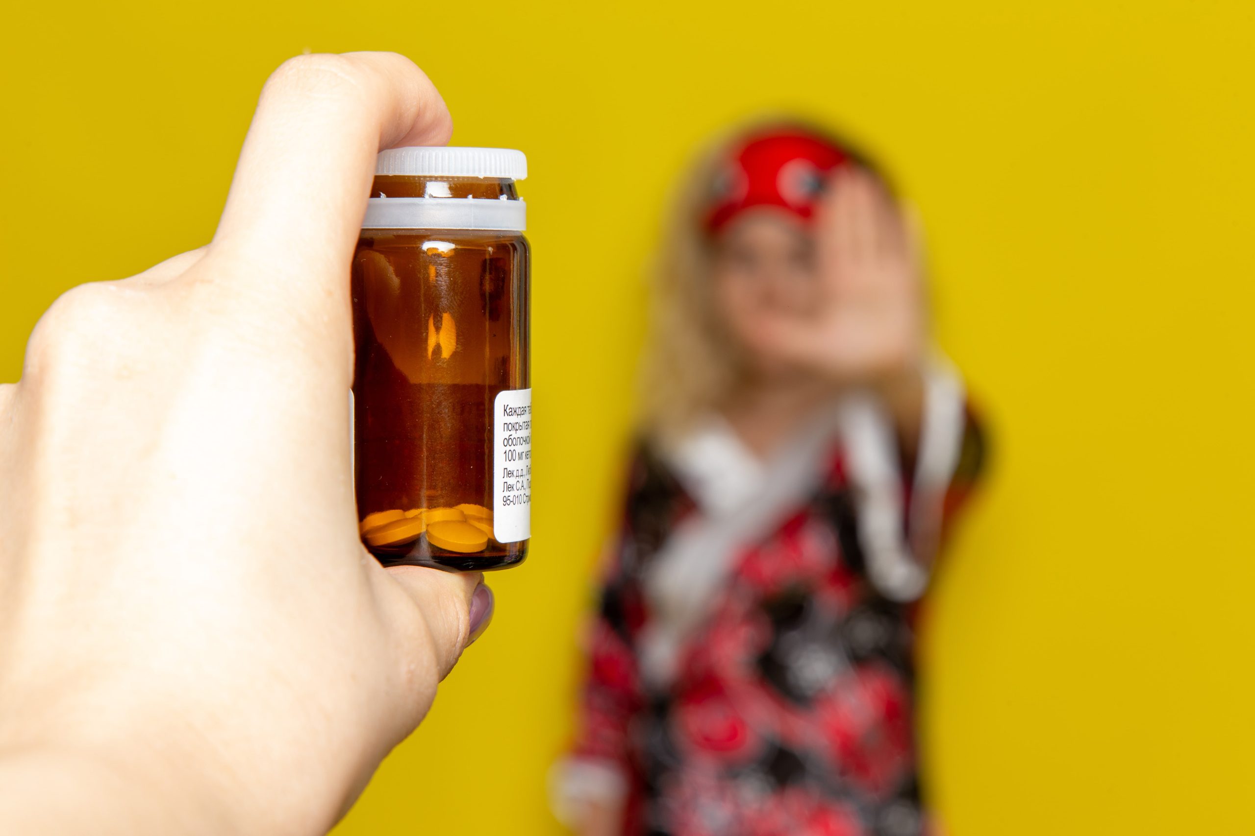Kasus gagal ginjal akut akibat obat sirop paracetamol dari salah satu produsen obat masih berlanjut. (Foto: freepik.com/KamranAydinov)
