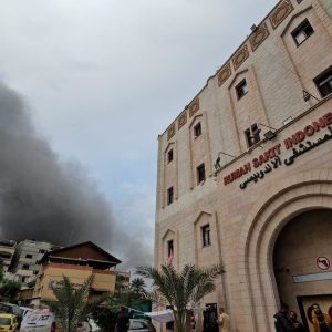 Rumah Sakit Indonesia Hancur Setelah Mengalami Pengepungan dan Penyerangan Berhari-hari