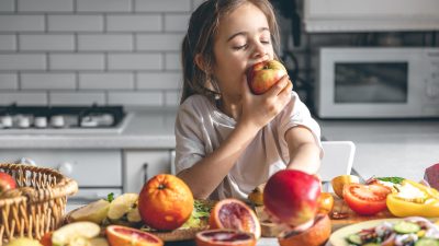 4 Jenis Makanan Ini Sangat Ampuh Menangkal Polusi Udara