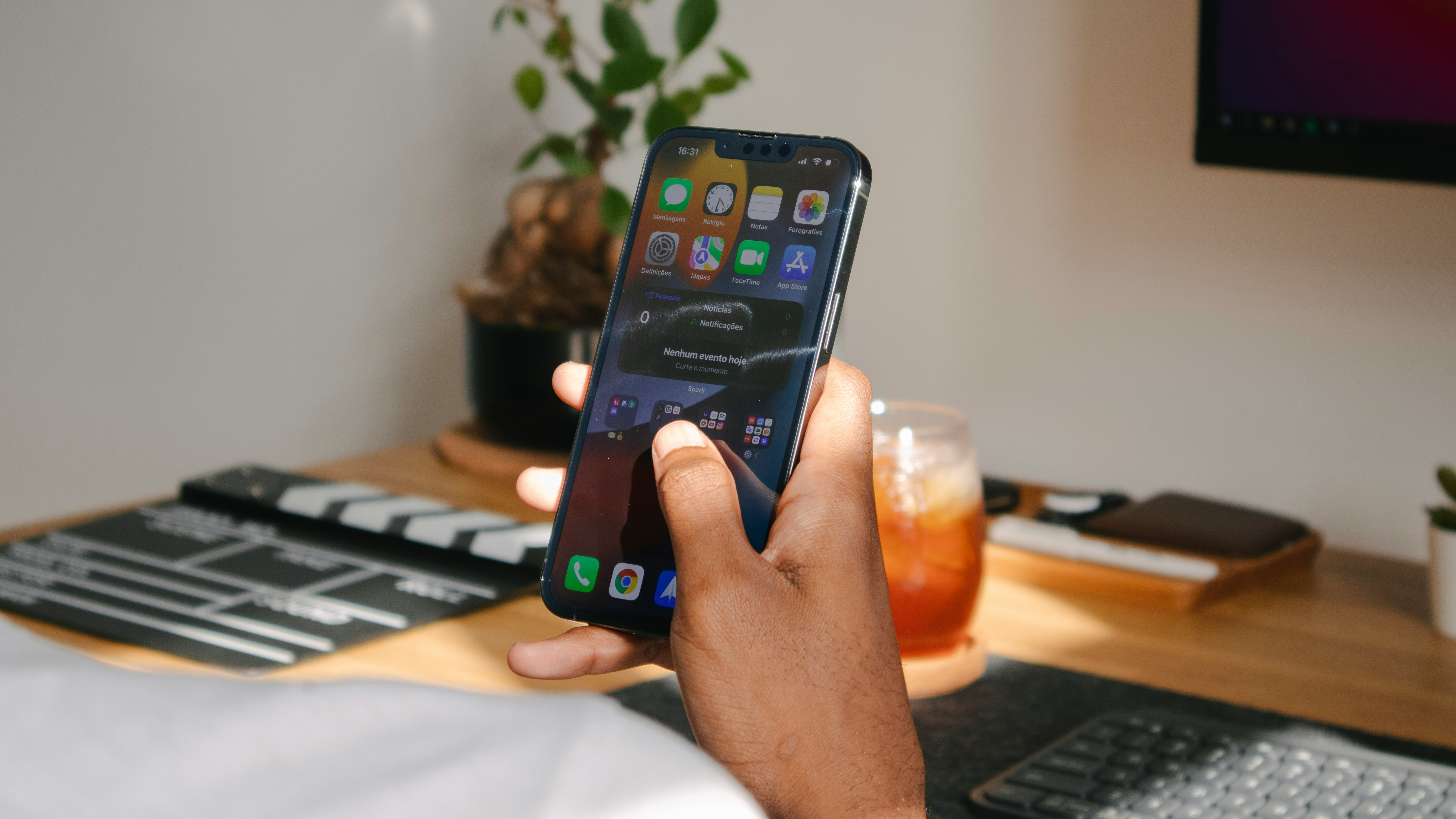 3 Langkah Mudah Mengaktifkan dan Menggunakan NFC di iPhone