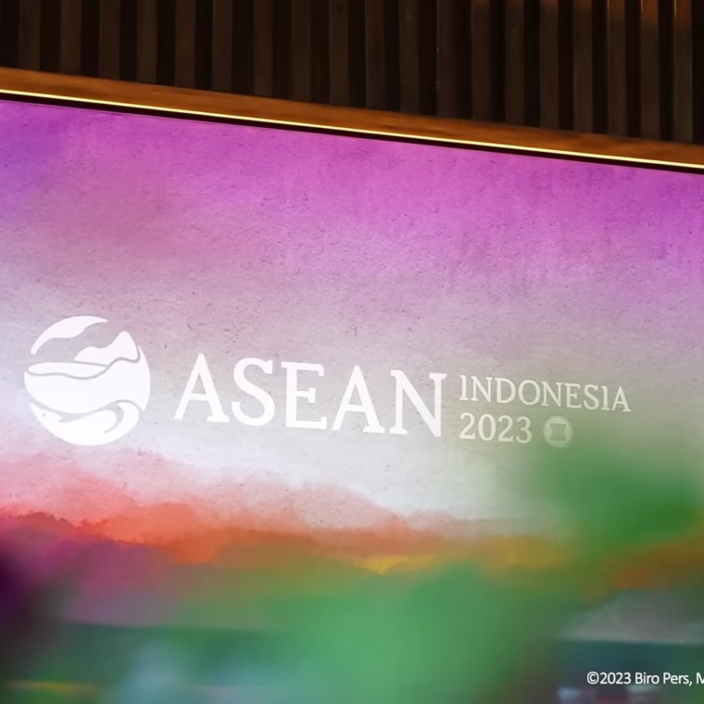 Pemprov DKI Imbau Pelaksanaan WFH dan Rekayasa Lalu Lintas Menjelang KTT ASEAN ke-43 di Jakarta. Foto: Tangkapan layar Youtube Sekretariat Presiden