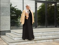 Upaya Pemerintah Prancis Melarang Siswa Sekolah Menggunakan Abaya Tuai Kritikan