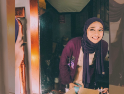 Profil Chiki Fawzi, Putri Bungsu Ikang Fawzi yang Buat Jaket Anies Baswedan!