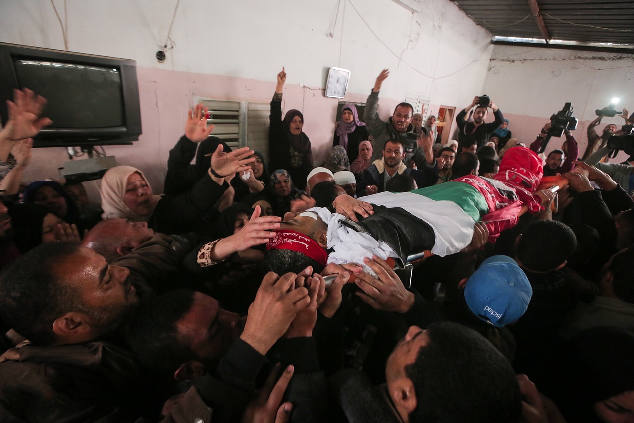 TUTURPEDIA - Israel Pertimbangkan Pertukaran Tahanan dan Gencatan Senjata Sementara di Palestina