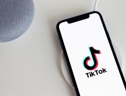 CEO TikTok, Shou Zi Chew akan Tuntut Biden atas Larangan Penggunaan TikTok di Amerika