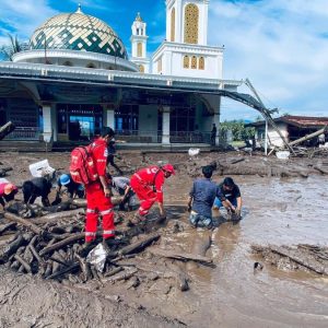 BNPB: 50 Orang Meninggal Dunia akibat Banjir di Sumbar, Ribuan Jiwa Mengungsi