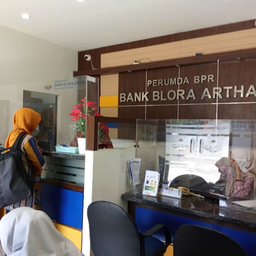Direktur Umum dan Pemasaran BUMD BPR Bank Blora Artha, Sigit Arie Heryanto dipecat. Foto: Dok. Lilik Yuliantoro