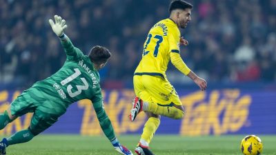 Barcelona Tampil ‘Memble’ di Kandang, Villareal Sukses Sarangkan 5 Gol