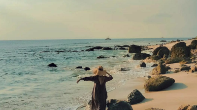 TUTURPEDIA - FYP di TikTok, Berikut 4 Destinasi Wisata Pantai di Pandeglang Paling Hits Terbaru 2024