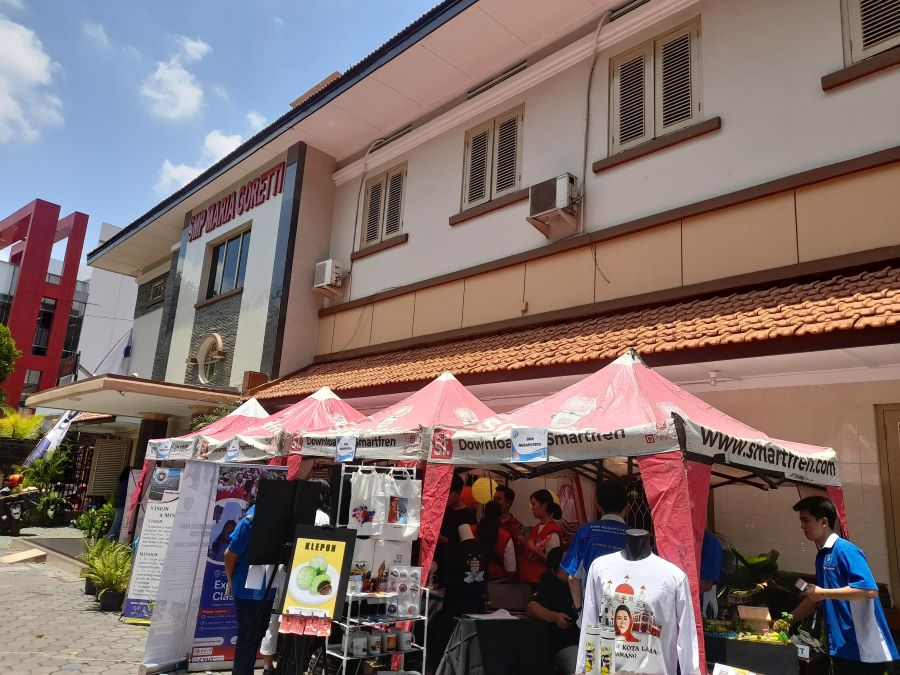 Masuki Hari Kedua, Stand Bazaar Semarakkan Maria Goretti Competition 2024 3 TUTURPEDIA - Masuki Hari Kedua, Stand Bazaar Semarakkan Maria Goretti Competition 2024