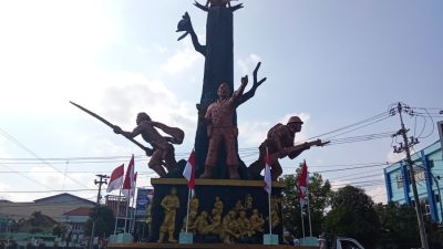 TUTURPEDIA - Sambut HUT ke-79 RI, Pemkab Blora Mulai Pasang Bendera Merah Putih 