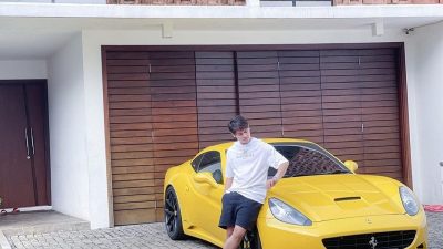 Terungkap! Ini Alasan Rizky Billar Jual Mobil Ferrari Miliknya