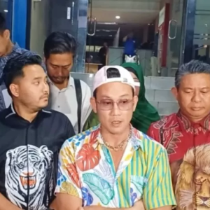 Diminta Tes DNA Ulang, Denny Sumargo Justru Laporkan DJ Verny ke Polisi