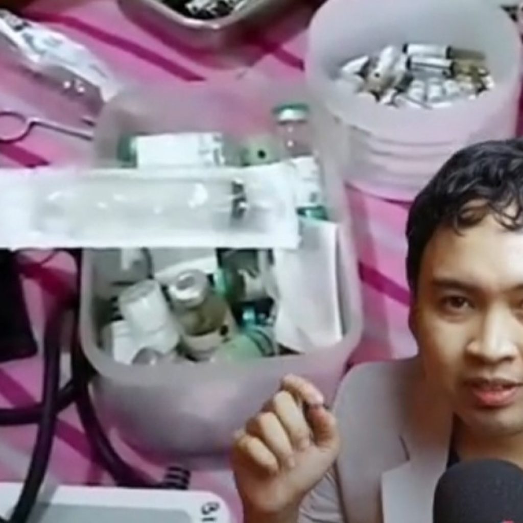Dokter Grandika beri komentar soal bidan Z diduga lakukan malapraktik. Foto: tiktok.com/@dr.grandika