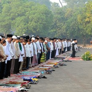Contoh Khutbah Idul Fitri 2025, Hari Kemenangan Meraih Kesempurnaan