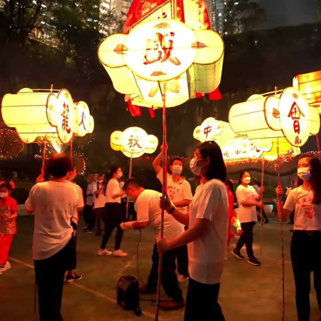 Mengenal filosofi tradisi fire dragon dance. Foto: Tangkapan Layar YouTube Majestic Creation