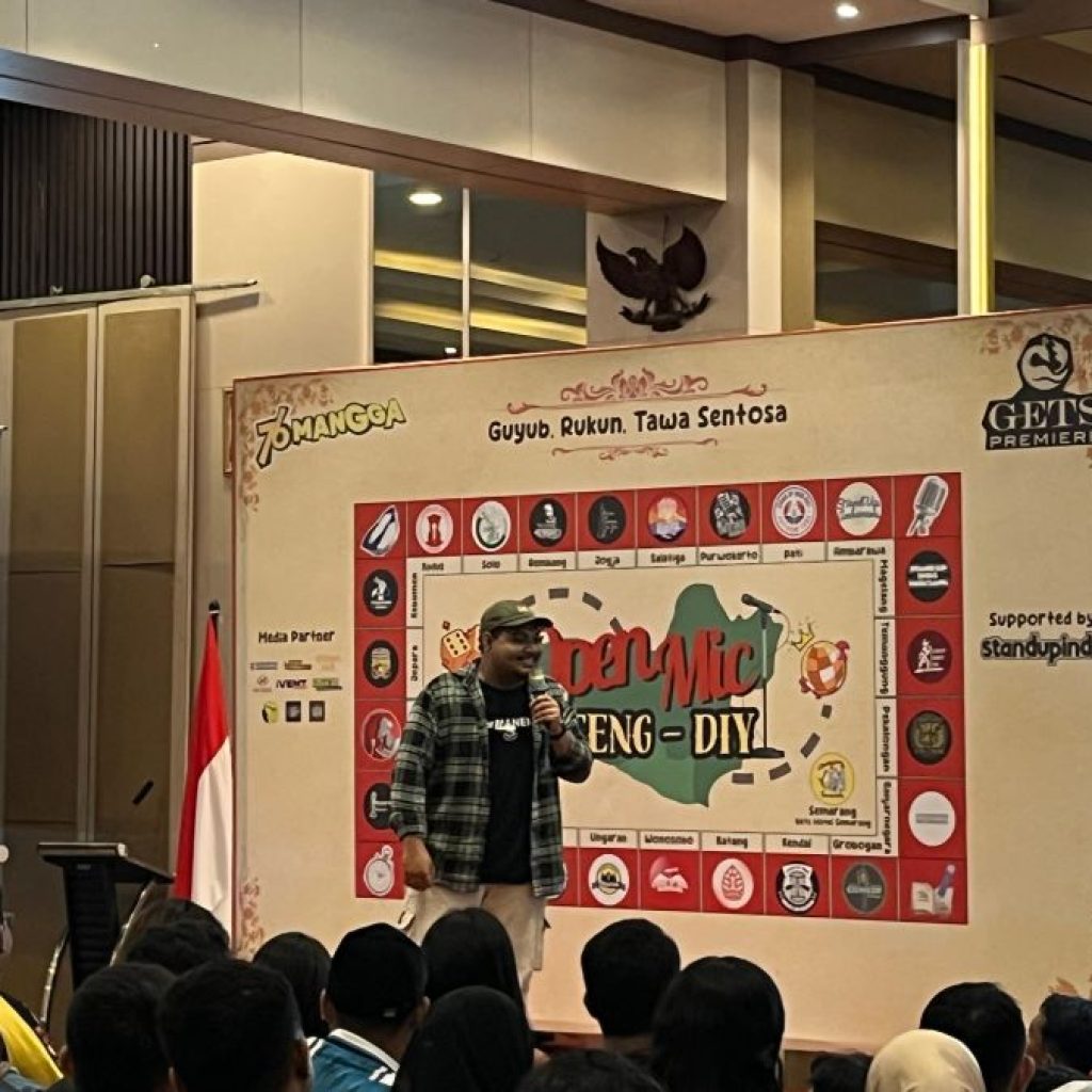Gets Hotel Semarang hadirkan hiburan stand up comedy. Foto: Dok. Gets Hotel
