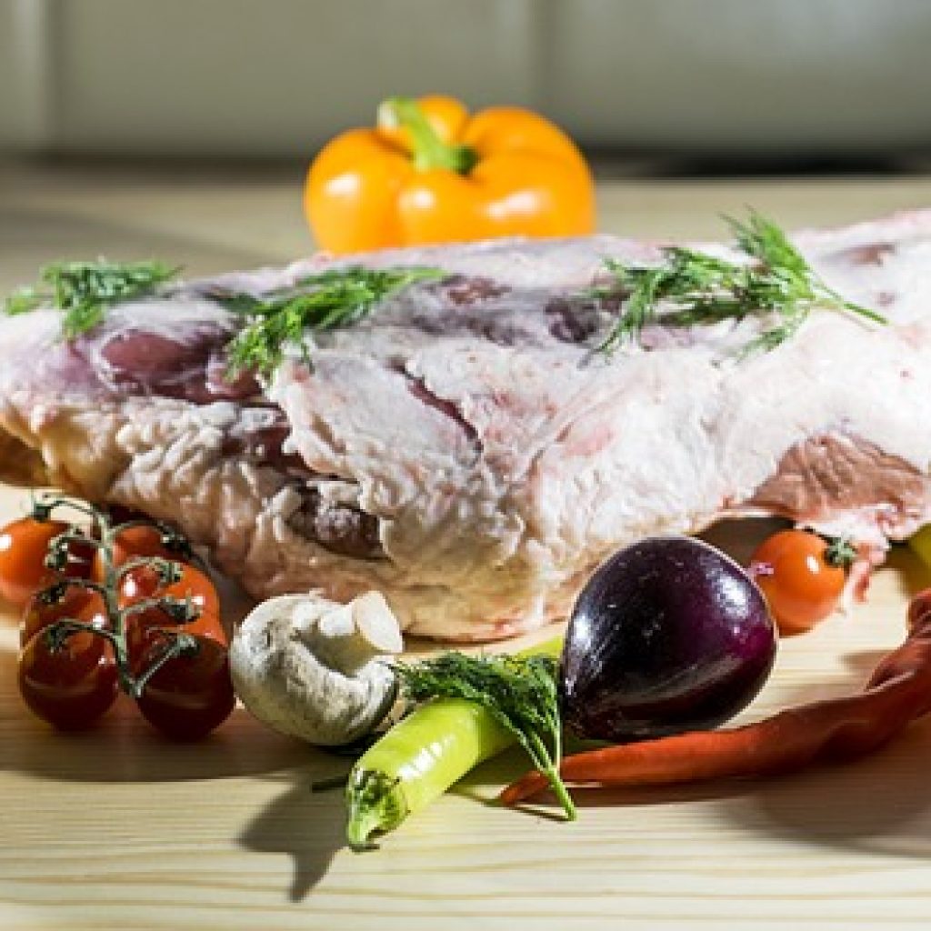 Penelitian ini menunjukkan fakta tentang mengonsumsi daging kambing. Foto: pixabay.com/blackwolfi