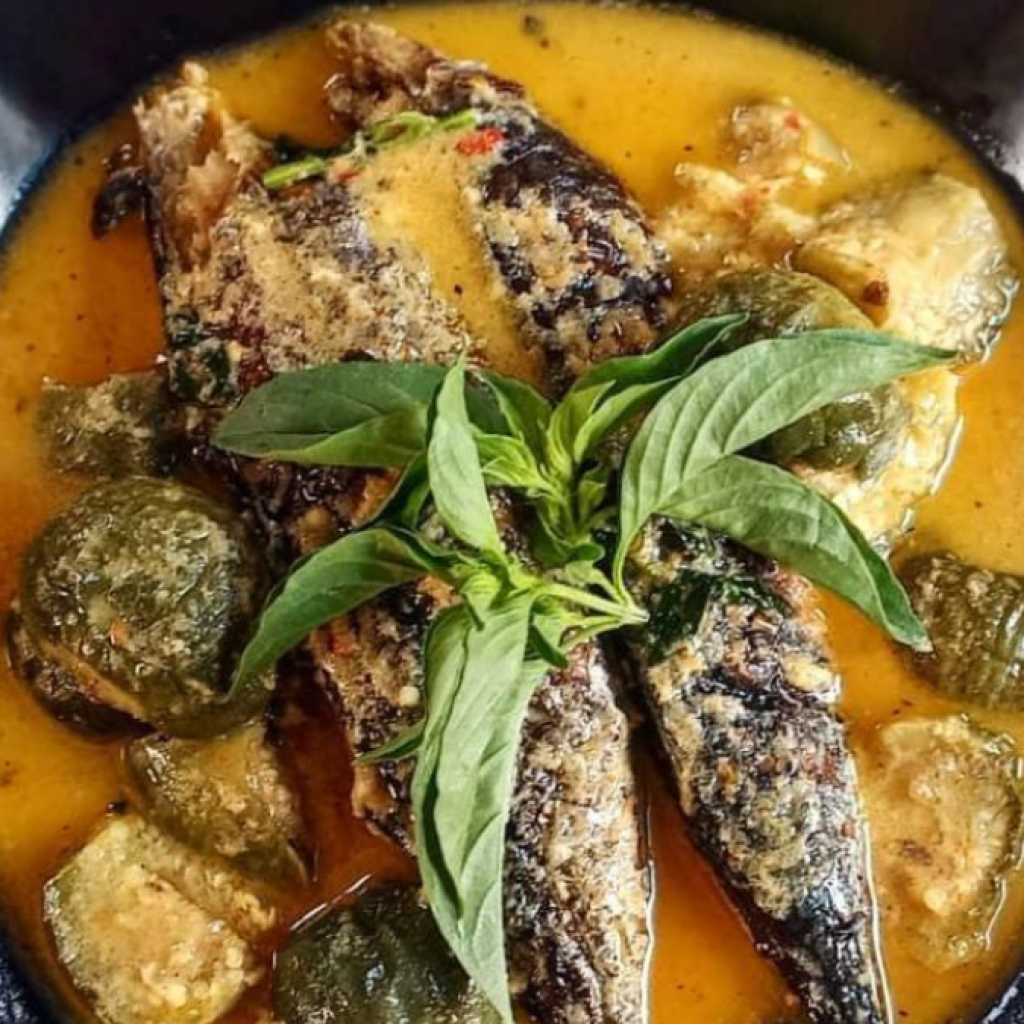 Makanan khas Lampung, gulai taboh dari ikan yang gurih. Foto: jadesta.kemenparekraf.go.id