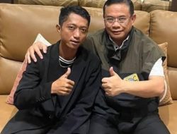 Foto dan Video Tersebar di Medsos, Husein Hafid Mengaku Dijebak dan Bupati Pati Tak Bisa Lengser