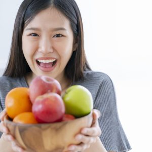 Atasi Sembelit, Inilah 5 Buah Tinggi Serat yang Baik untuk Sistem Pencernaan!