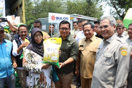 Mendagri beri apresiasi ke Kementan atas kesuksesannya ekspor karkas unggas dan telur. FOTO: Laman Kementerian Pertanian