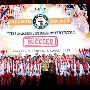 Indonesia Pecahkan Rekor Pagelaran Angklung Terbesar di Dunia