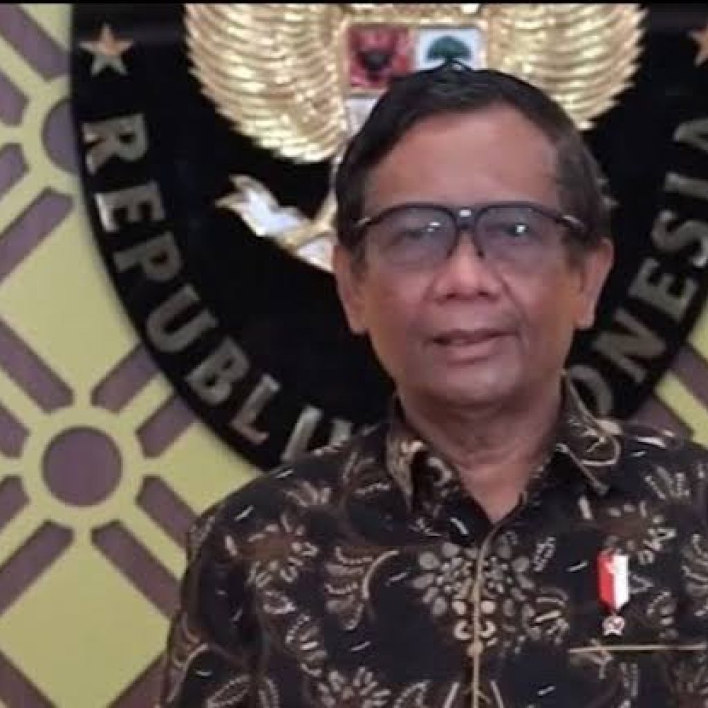 Mahfud MD Tanggapi Penetapan Panji Gumilang Tersangka. Foto: Instagram @mohmahfudmd.