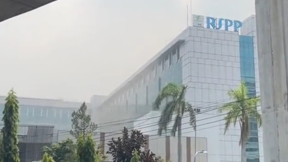Kebakaran terjadi di Rumah Sakit Pusat Pertamina. Foto: tiktok.com/@diahjuanita