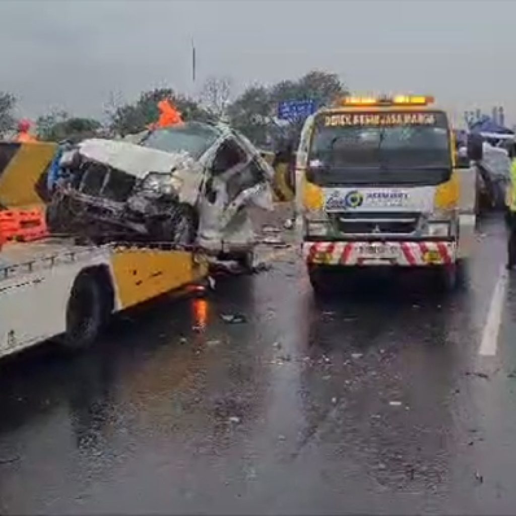 Faktor utama kecelakaan beruntun di Tol Cipularang KM 92. Foto: PMJNews