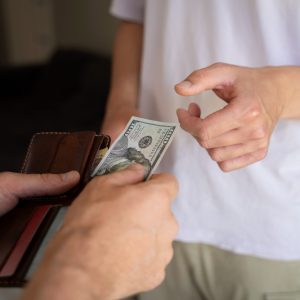 Latte Factor Jadi Alasan Gen Z Susah Kaya! Ini Cara Mengatasinya