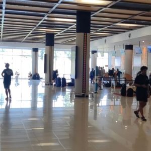 Bandara Ditutup Dampak Erupsi Gunung Lewotobi, Masyarakat Manfaatkan Angkutan Laut