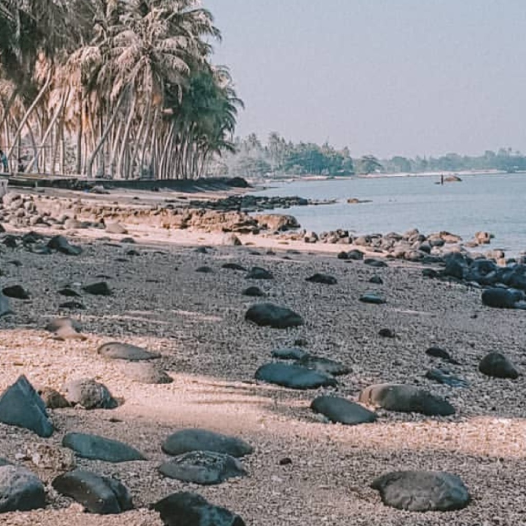 FYP di TikTok, Berikut 4 Destinasi Wisata Pantai di Pandeglang Paling Hits Terbaru 2024