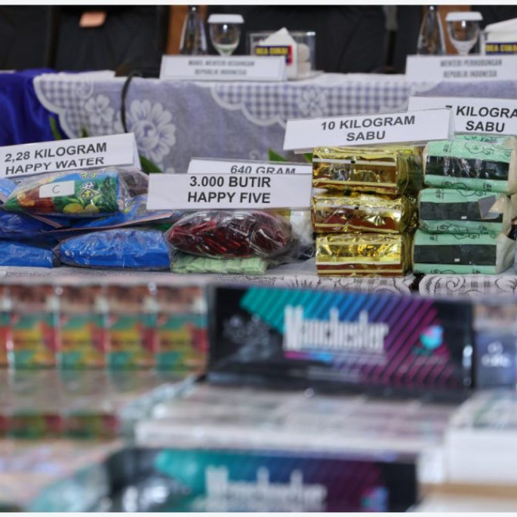 BPOM tanggapi banyaknya penipuan pengiriman narkoba melalui jasa ekspedisi. Foto: pom.go.id