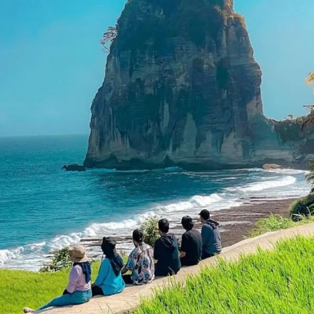 Rekomendasi objek wisata di Pacitan. Foto: instagram.com/pantaipangasan