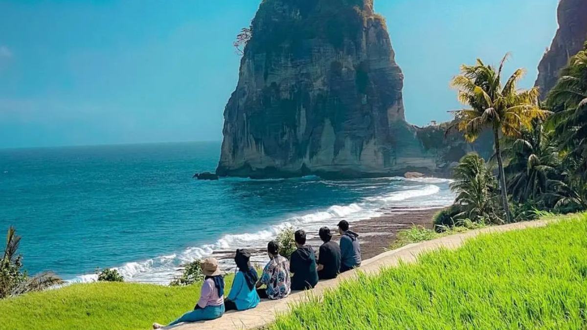 Rekomendasi objek wisata di Pacitan. Foto: instagram.com/pantaipangasan