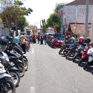 Pawai Pembangunan di Blora Bawa Berkah bagi Juru Parkir 